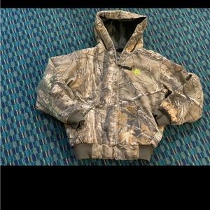 Game, winner, boys XS insulated, hooded, camo jacket